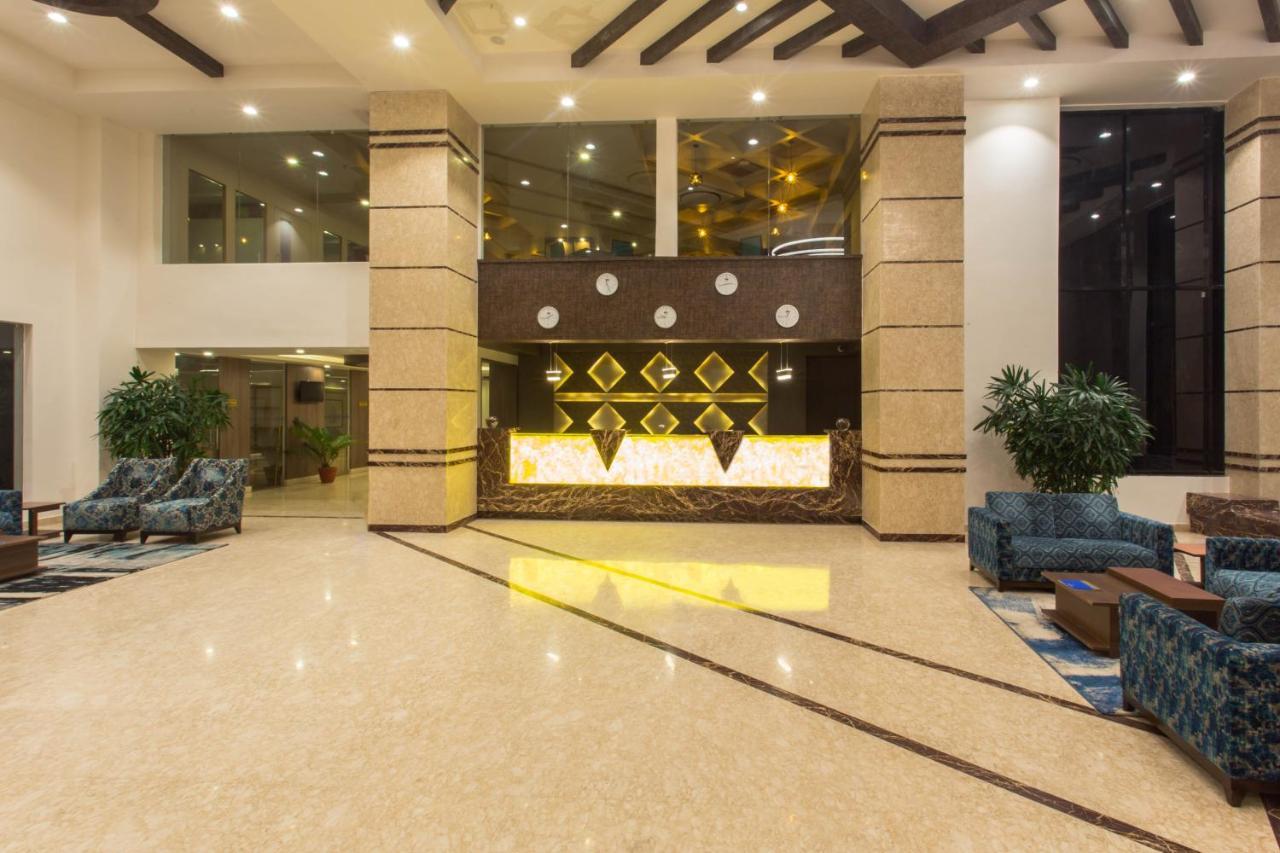Hotel Siddhartha, Nepalgunj Екстер'єр фото