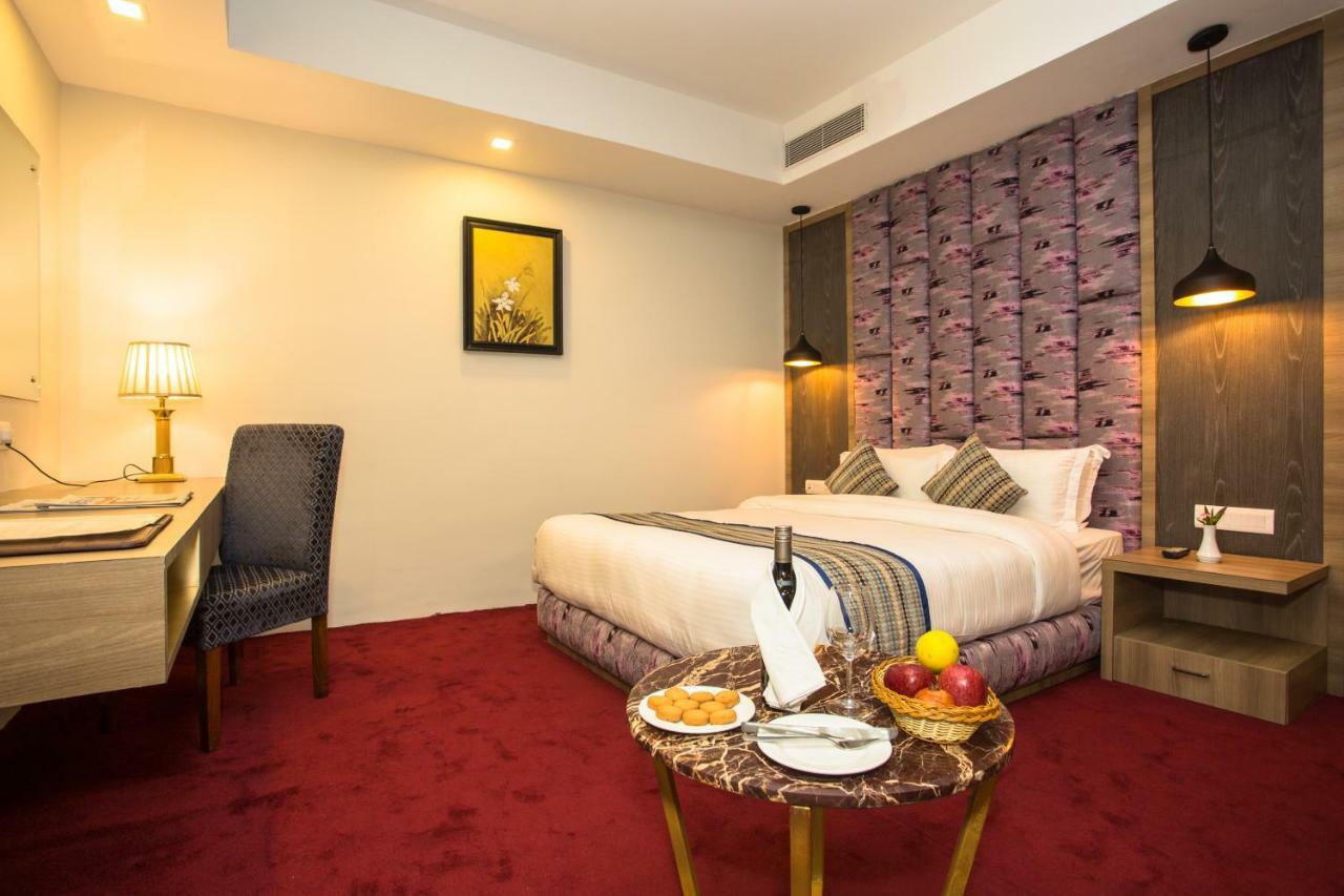 Hotel Siddhartha, Nepalgunj Екстер'єр фото
