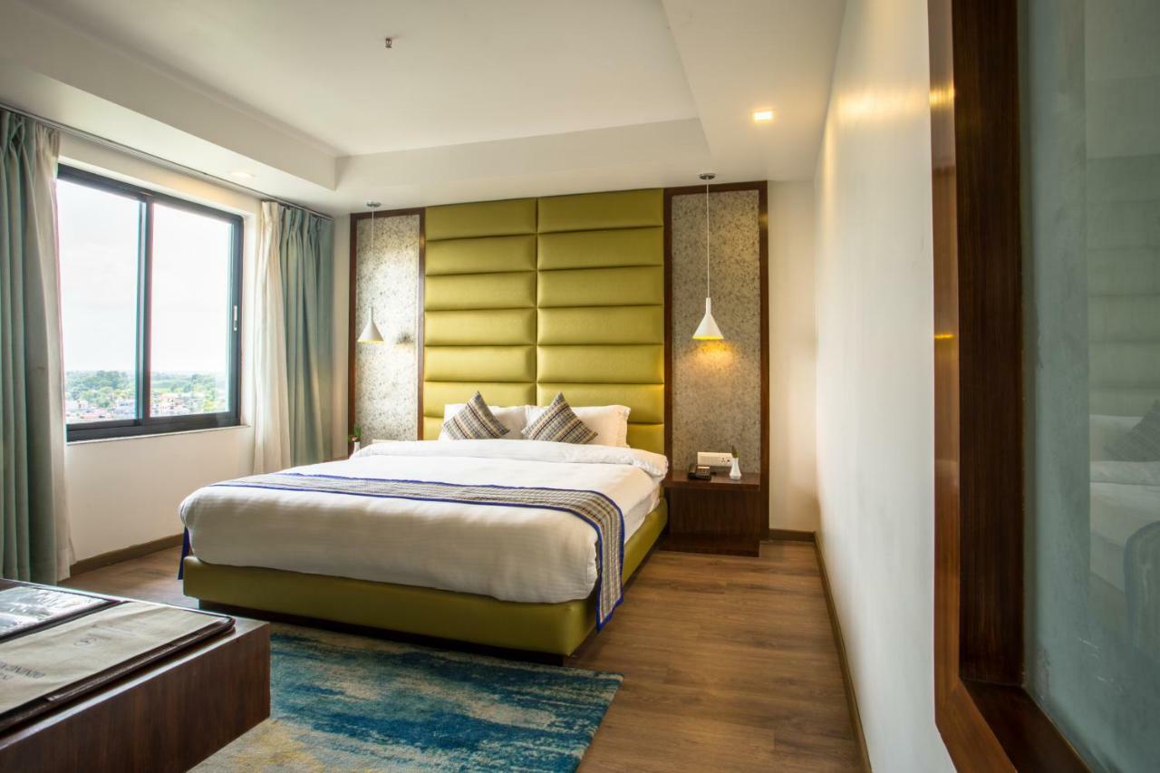 Hotel Siddhartha, Nepalgunj Екстер'єр фото